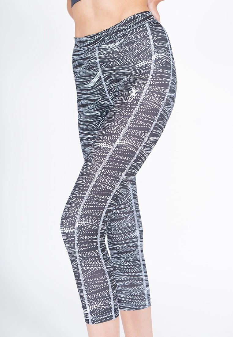 Amnig Women Active Capri (White) - Image 2